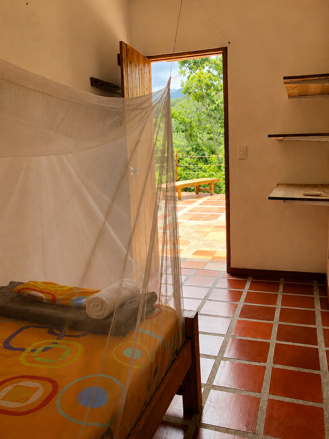 Chambre privée avec 2 lits simples
