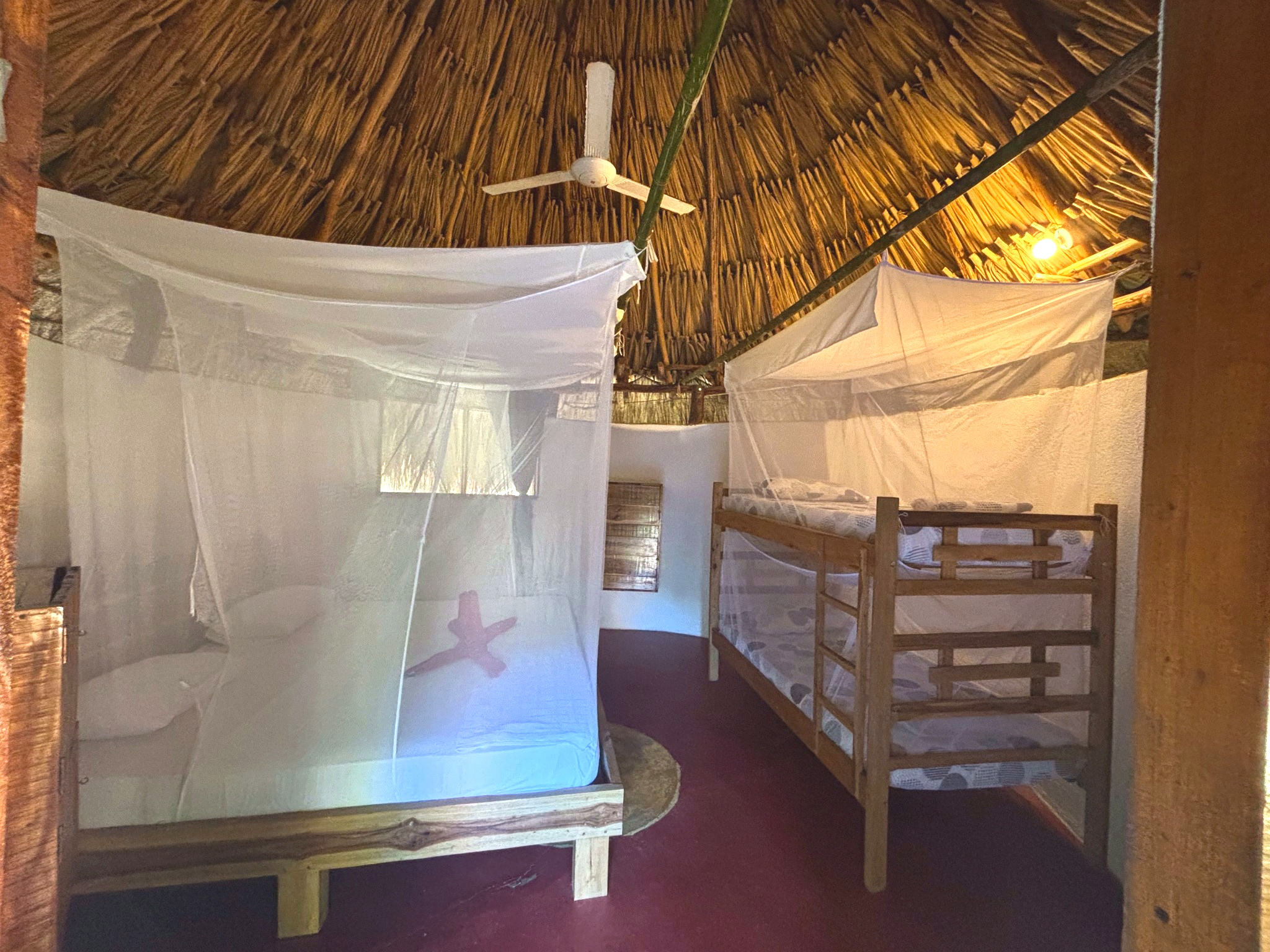 ECOHUT FAMILY ROOM